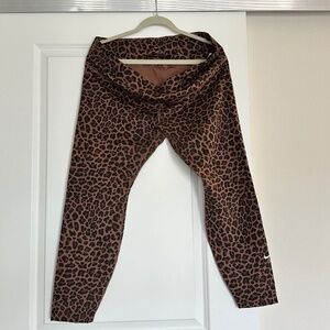 Nike Women's Dri-Fit One High Rise Printed Leggings | Sz 2X